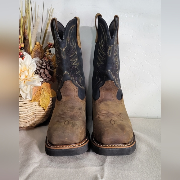 Thorogood Men's NWOT Western 11" Square Toe Waterproof Leather Boots Size 9 EE - Picture 4 of 13